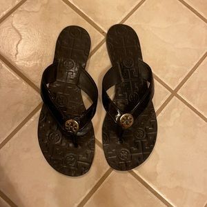 Tory Burch Tora Sandals- black